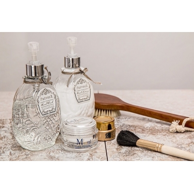 化妆品进口报关